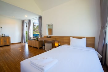 palace long hai resort