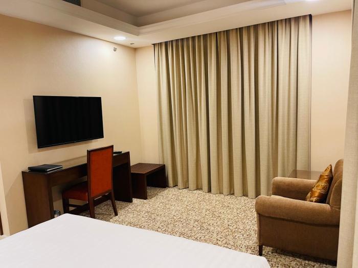 grand legacy hotel doha