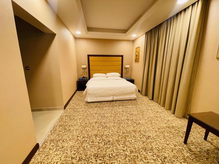 grand legacy hotel doha