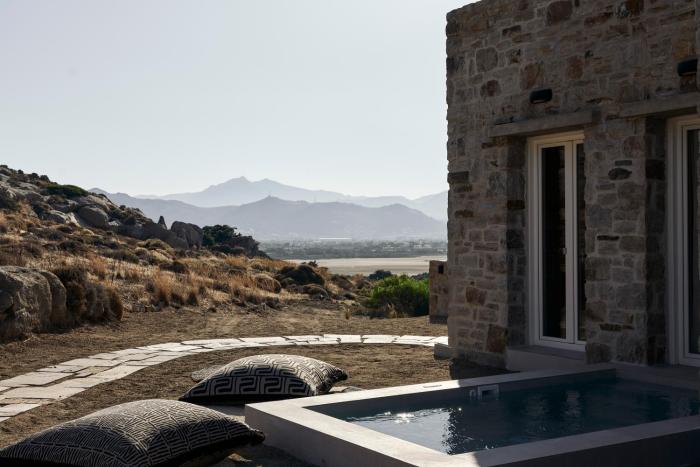 naxos