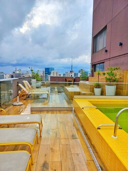 vergueiro suites elegance on paulista avenue