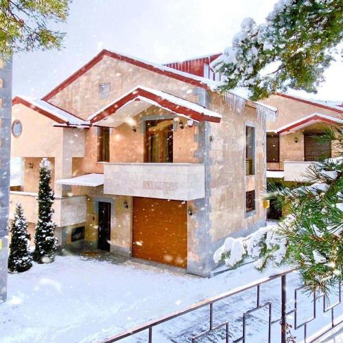 marrone hotel tsaghkadzor