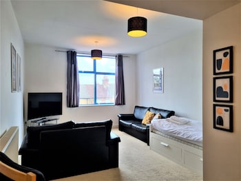 wessex court central apartments