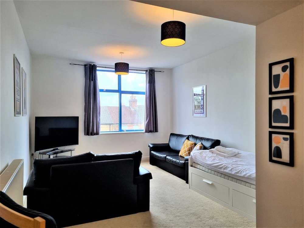 wessex court central apartments