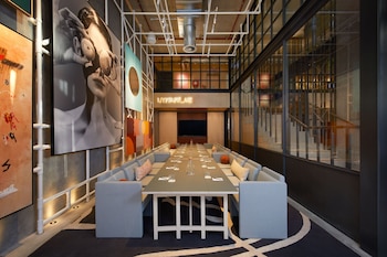 moxy sydney airport