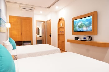 solea hotel grand world phu quoc