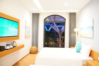 solea hotel grand world phu quoc