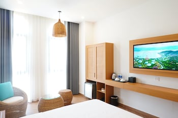 solea hotel grand world phu quoc