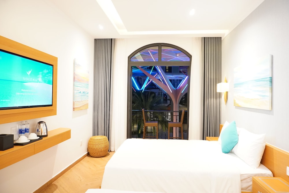 solea hotel grand world phu quoc