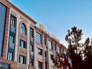 novza palace hotel