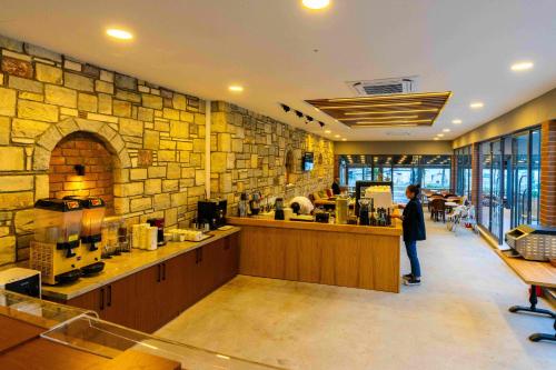 si urla hotel