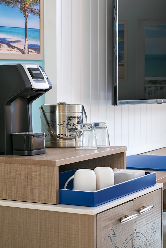 margaritaville beach resort fort myers