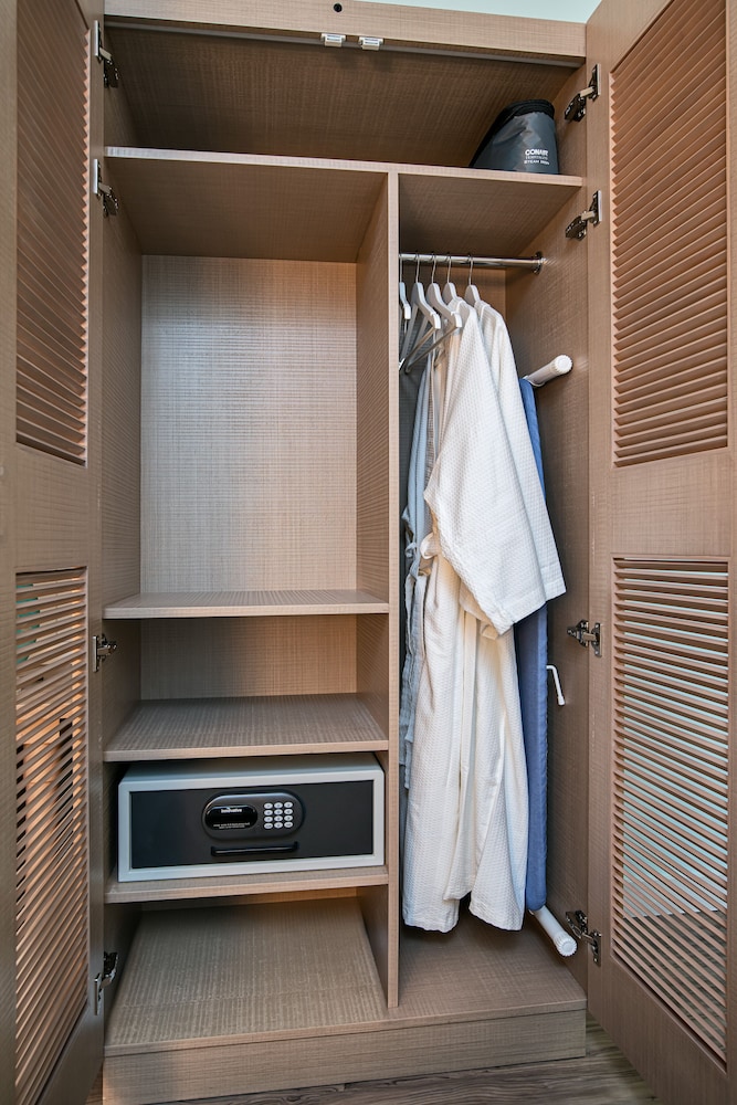 margaritaville beach resort fort myers