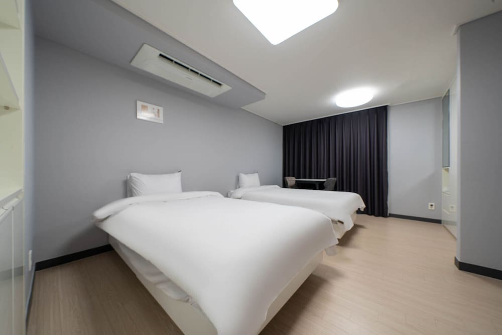 yeosu myoungga hotel