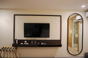 mandarin nest boracay
