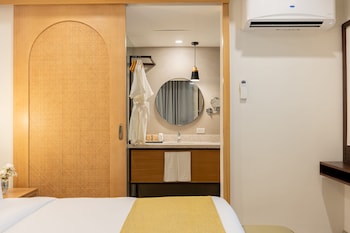 mandarin nest boracay