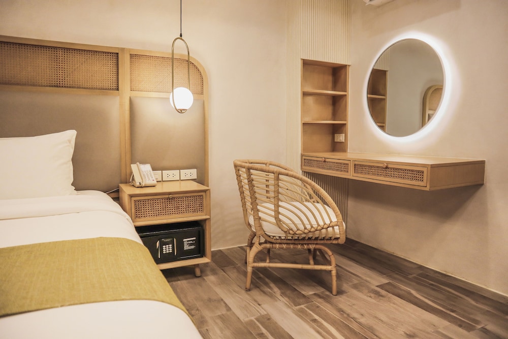 mandarin nest boracay