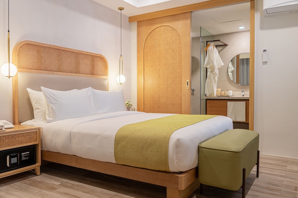 mandarin nest boracay