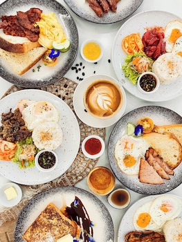 mandarin nest boracay