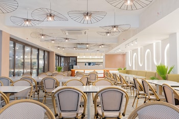 mandarin nest boracay