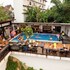 mad monkey vang vieng