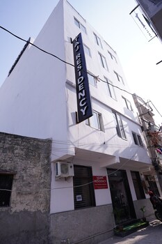 hotel moon residency