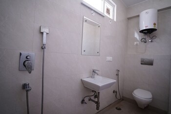 hotel moon residency