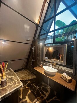 chalet bromo lounge and lodge