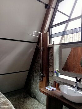 chalet bromo lounge and lodge