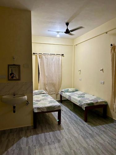 anjunapalms guesthouse