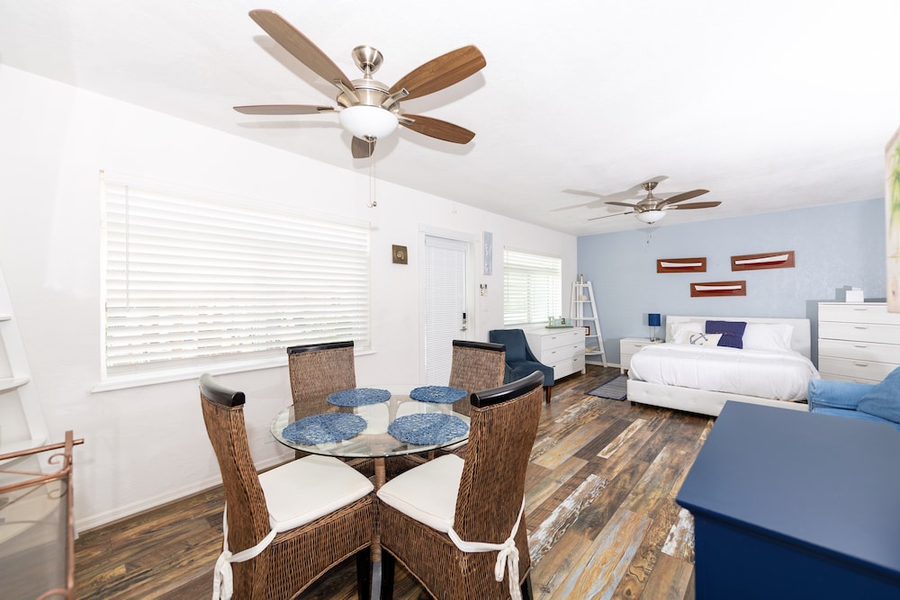 tropic isle boutique hotel