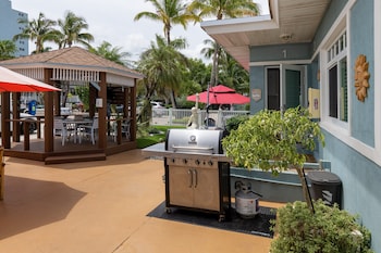 tropic isle boutique hotel