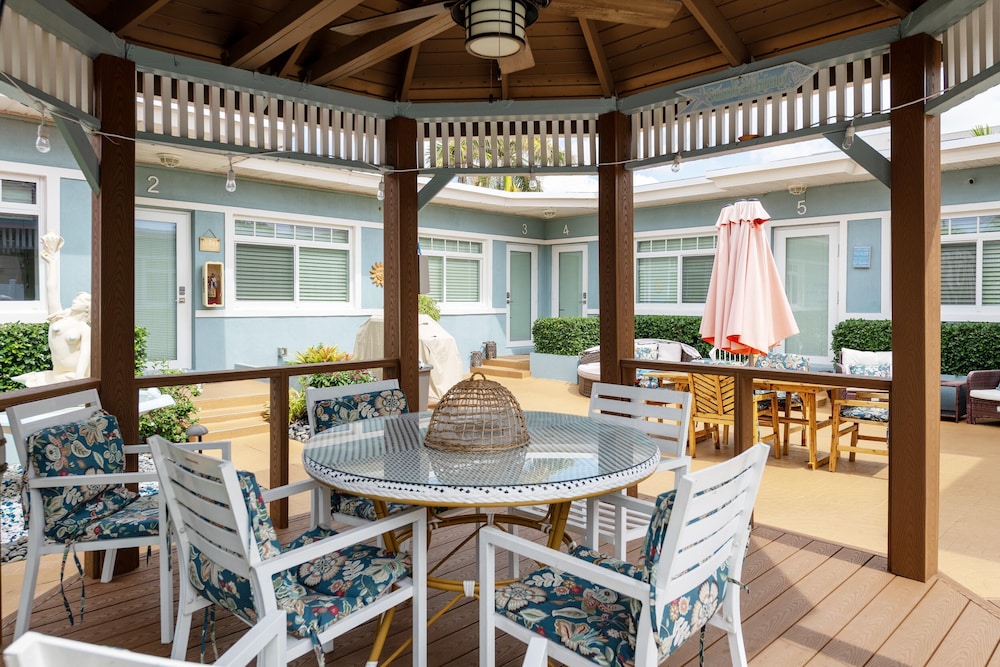 tropic isle boutique hotel