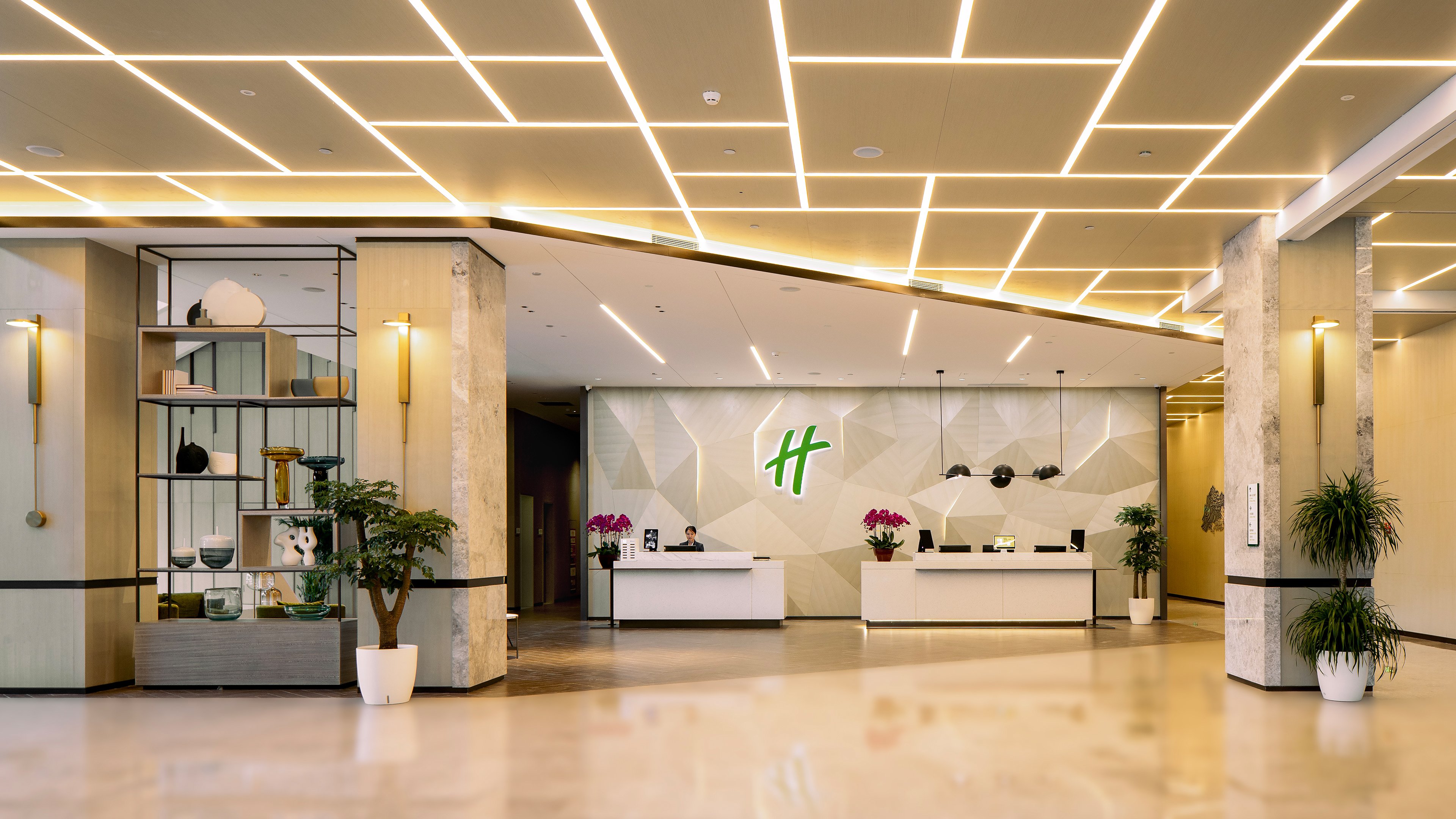 holiday innxian east an ihg hotel