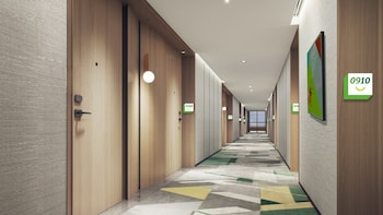 holiday innxian east an ihg hotel