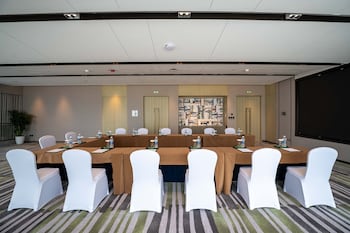 holiday innxian east an ihg hotel