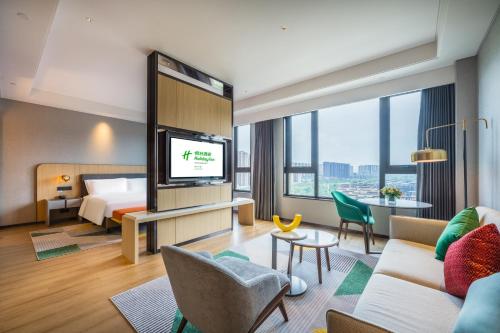 holiday innxian east an ihg hotel