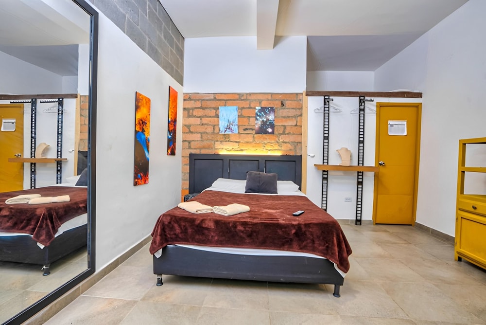 la gruta co living
