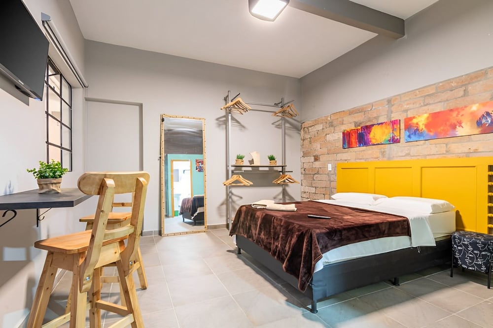 la gruta co living