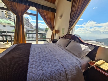 hotel and suites gonsalez suarez quito