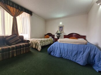hotel and suites gonsalez suarez quito