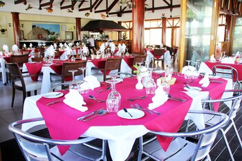 pirogue lodge