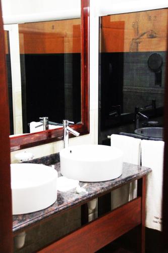 pirogue lodge