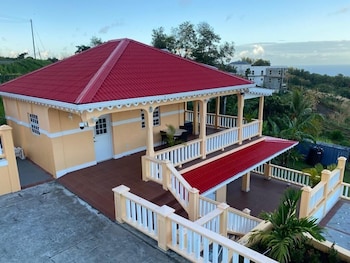 dalys luxury apartments