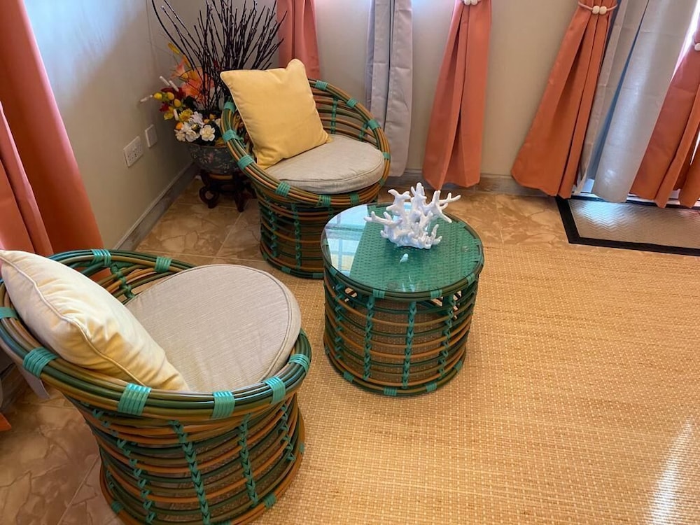 dalys luxury apartments