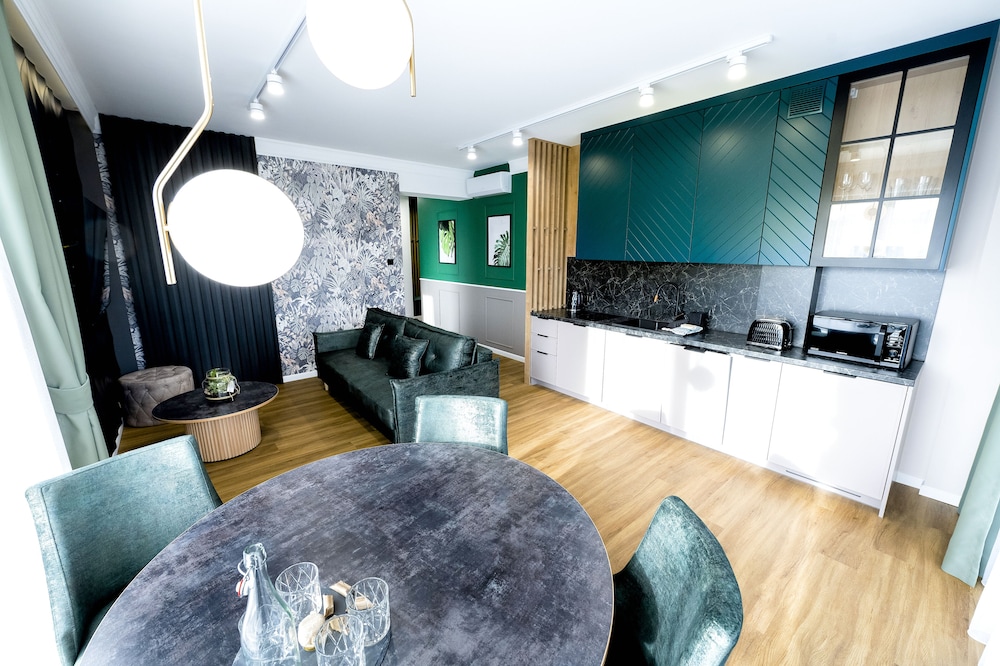 aparthotel green concrete