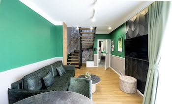 aparthotel green concrete