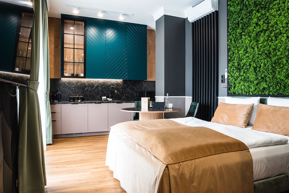 aparthotel green concrete