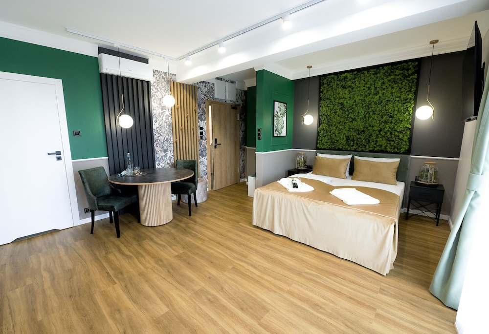 aparthotel green concrete