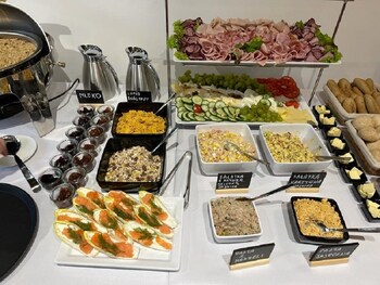 aparthotel green concrete